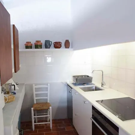 Cozy Townhouse In By Coderch Milá - Cadaqués