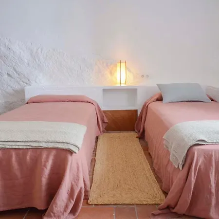 Cozy Townhouse In By Coderch Milá - Cadaqués